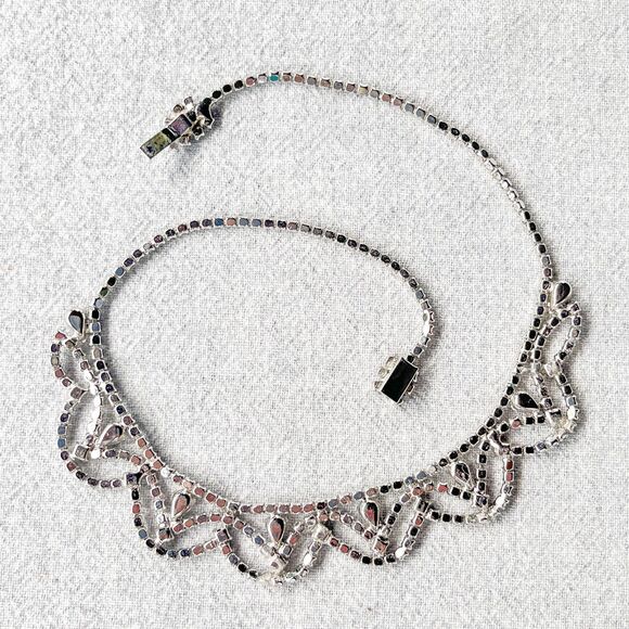 Vintage 1970s Rhinestone Drop Necklace Choker - Glam -Estate Costume Jewelry - Picture 2 of 14